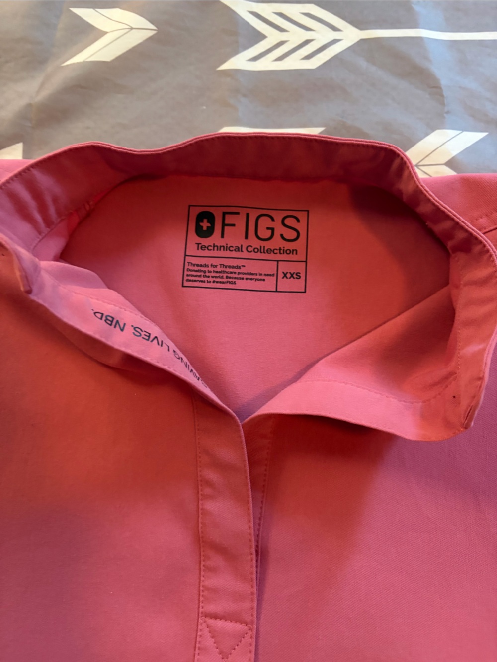 Figs Technical Collection Rafaela Scrub Top in Rose quartz xxs